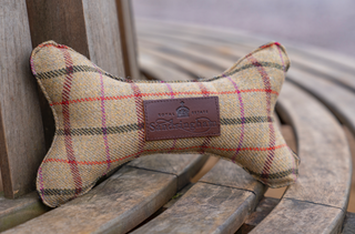 Happy Hound Dog Tweed Bone